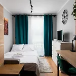 Apartment Torunska #b Warsaw